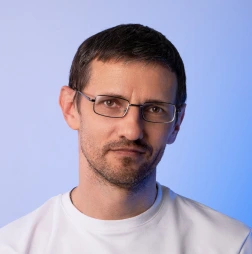 сотрудник