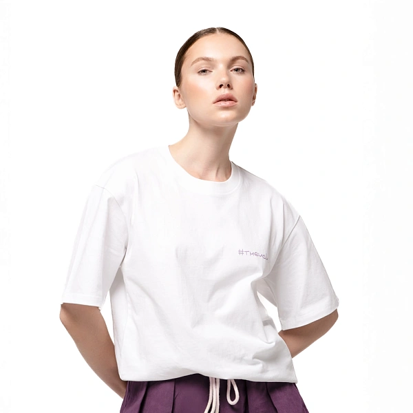 Футболка Need Money For Banochki​